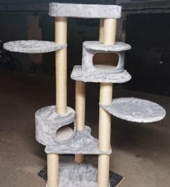 Lietuviškos draskyklės katinukams