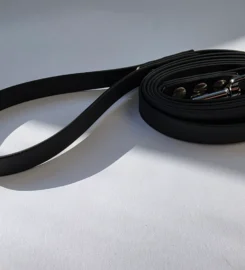 Pavadėlis dengtas pvc, Juodas