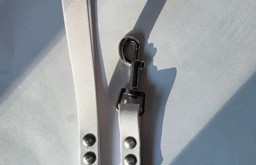 Pavadėlis dengtas pvc, baltas