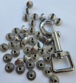 Pavadėlis su žalia rankena dengtas pvc, juodas