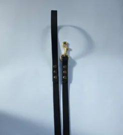 Pavadėlis dengtas pvc, Juodas