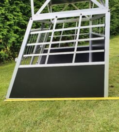 Transportavimo/laikymo boksas šunims