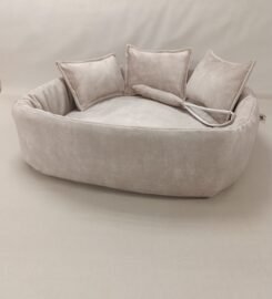 Rankų darbo šunų guoliai