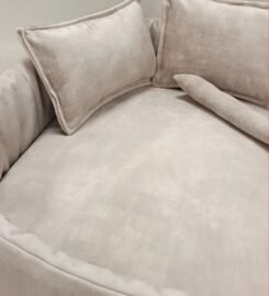 Rankų darbo šunų guoliai